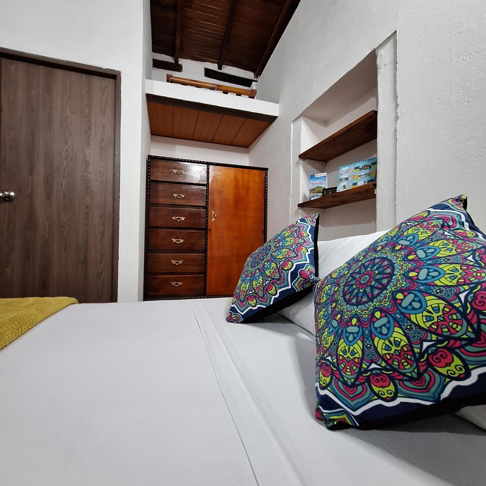 Hostal Colombian Gold Сан-Хиль Экстерьер фото