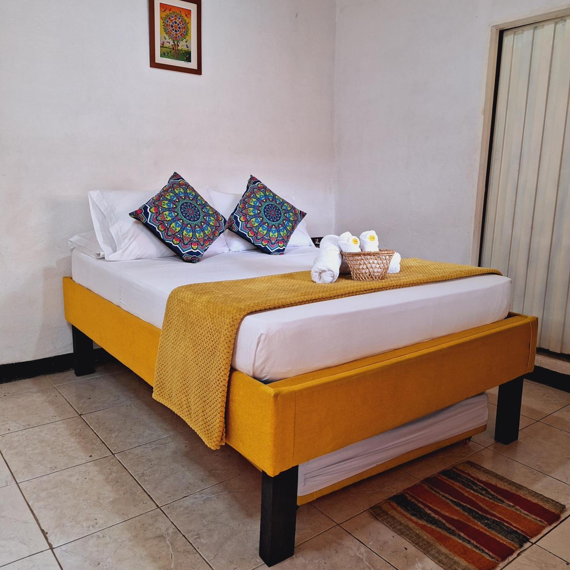 Hostal Colombian Gold Сан-Хиль Экстерьер фото