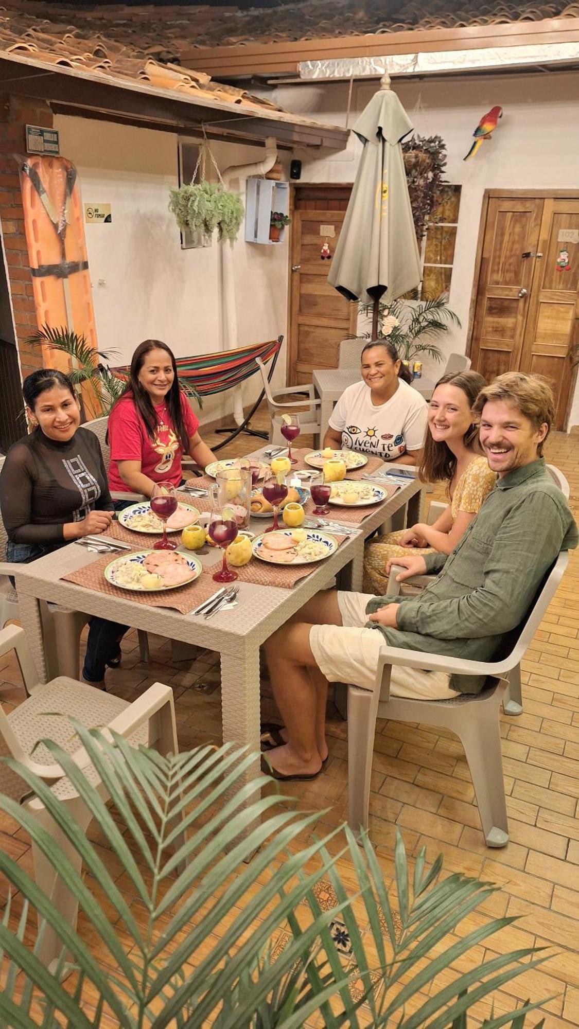 Hostal Colombian Gold Сан-Хиль Экстерьер фото